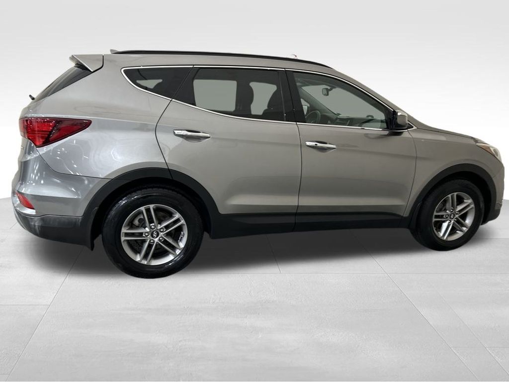 2018 Hyundai Santa Fe Sport Base photo 11