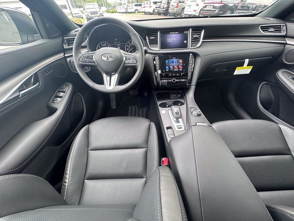 2025 Infiniti QX55 Luxe photo 2