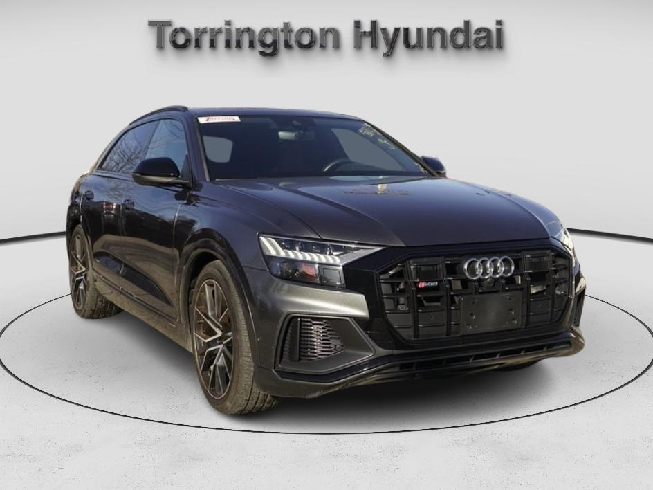 2021 Audi SQ8 Prestige's photo