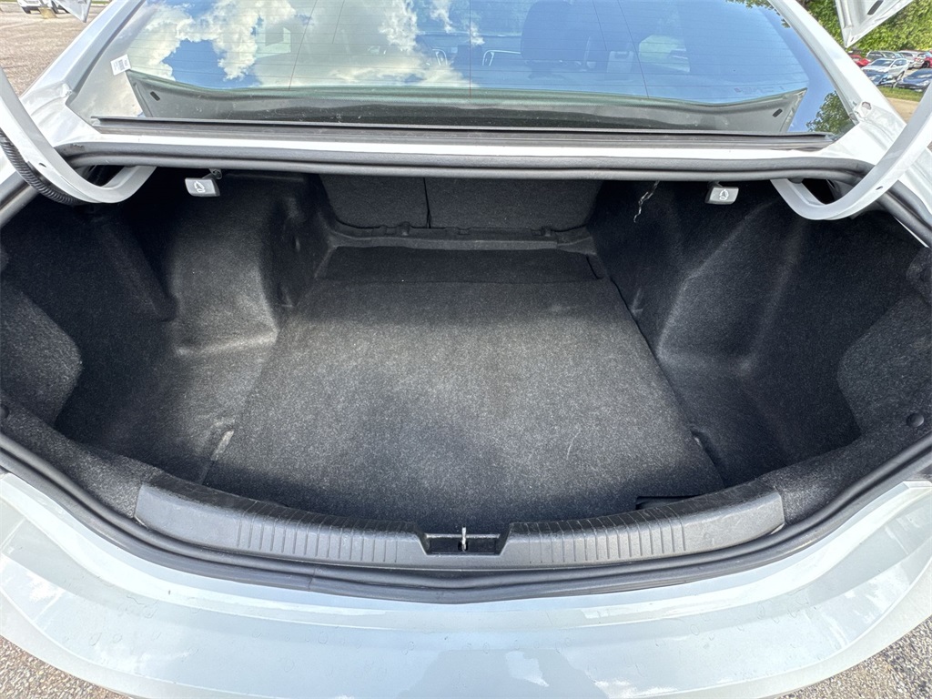 2023 Chevrolet Malibu 1LT photo 22