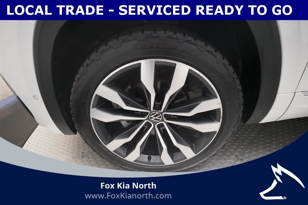 2022 Volkswagen Atlas Cross Sport V6 SEL Premium R-Line photo 20