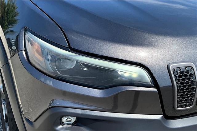 2019 Jeep Cherokee Trailhawk photo 27
