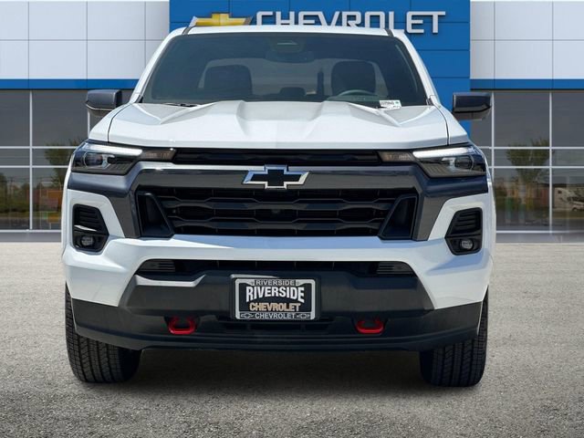 2025 Chevrolet Colorado Work Truck LT photo 9
