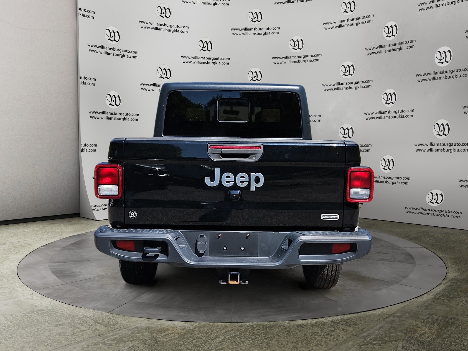 2021 Jeep Gladiator Overland photo 3