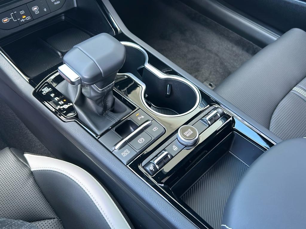 2026 Kia K5 GT-Line photo 19