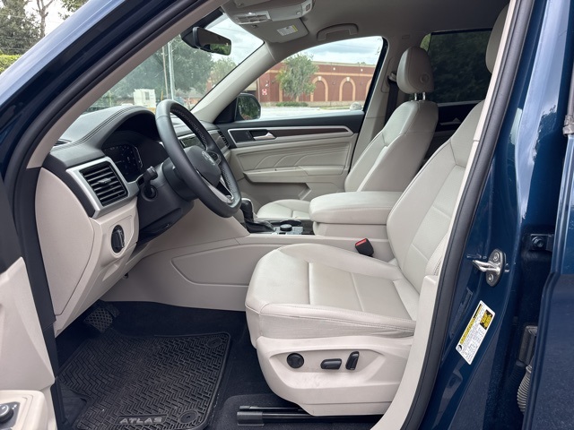 2022 Volkswagen Atlas V6 SE Technology photo 9