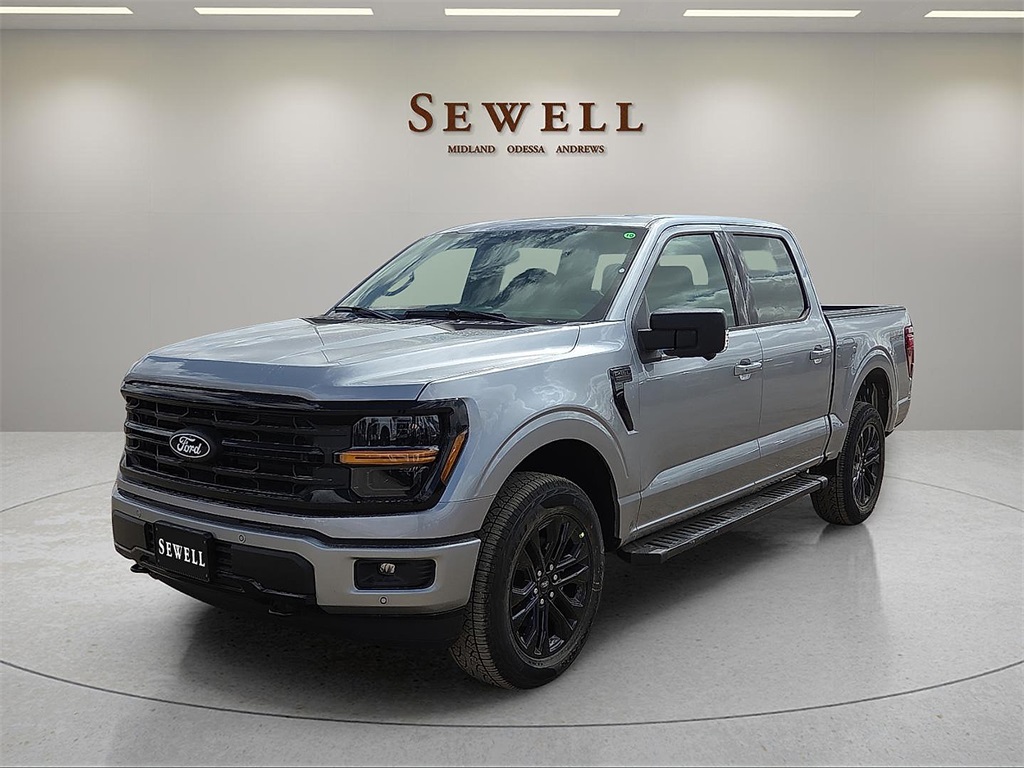 2025 Ford F-150 XLT's photo