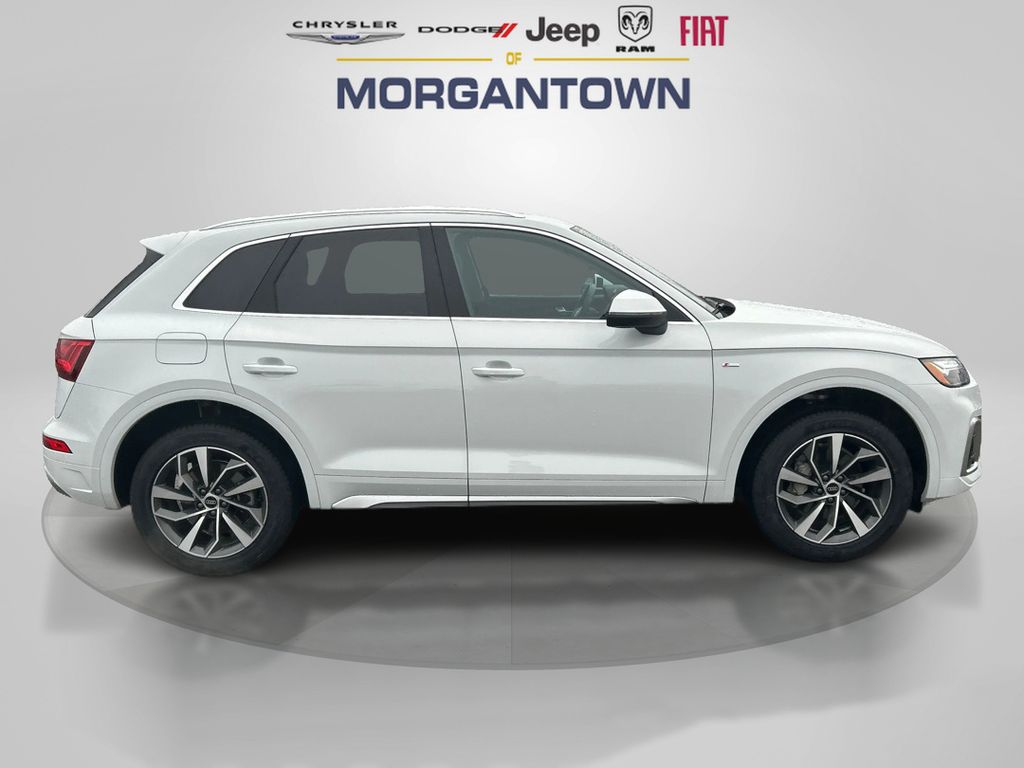 2023 Audi Q5 45 S line Premium photo 4