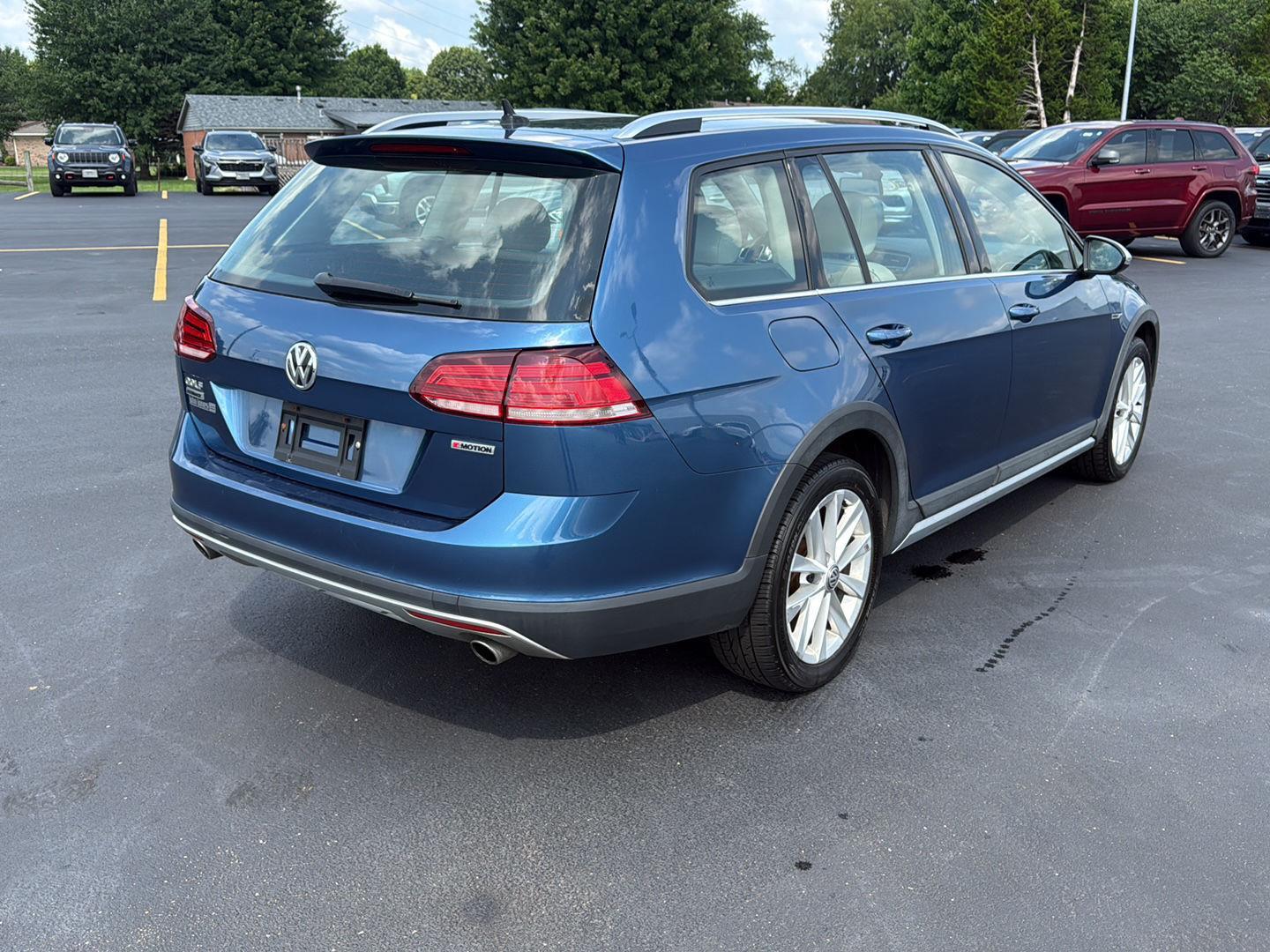 2019 Volkswagen Golf Alltrack S photo 15