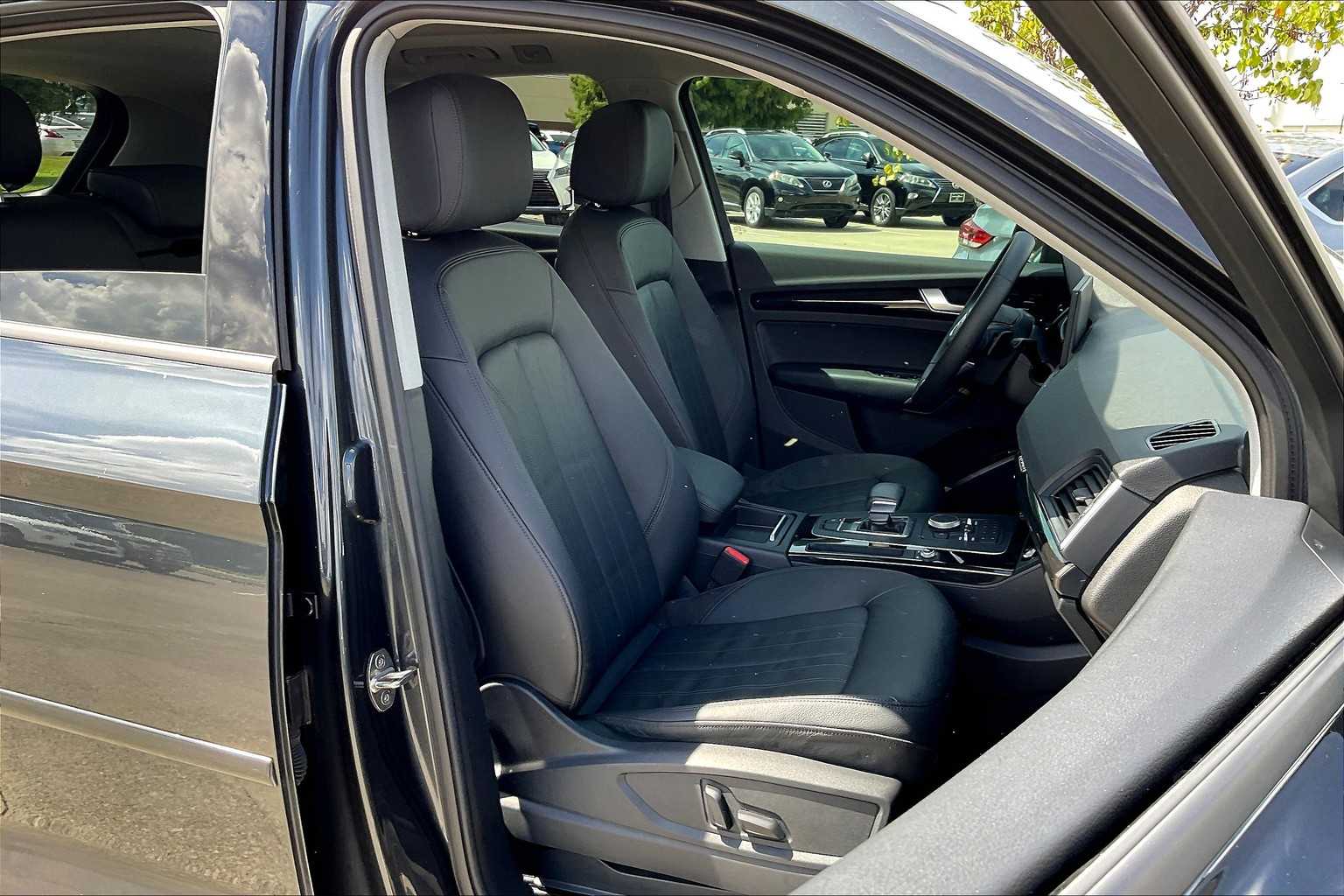 2018 Audi Q5 Premium photo 7