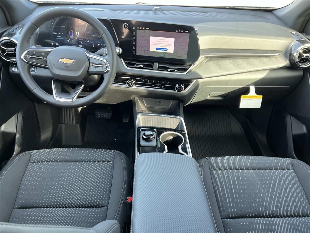 2026 Chevrolet Equinox LT photo 3