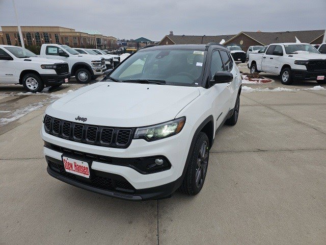 2026 Jeep Compass Limited Altitude's photo