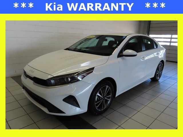 2024 Kia Forte LXS's photo