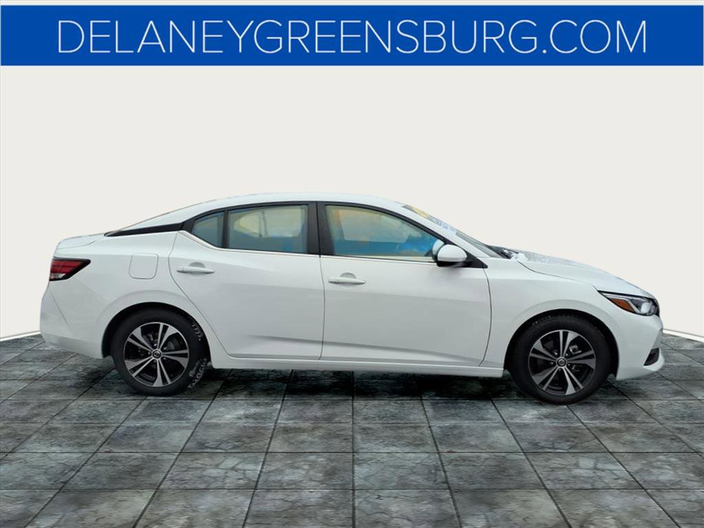 2022 Nissan Sentra SV photo 2