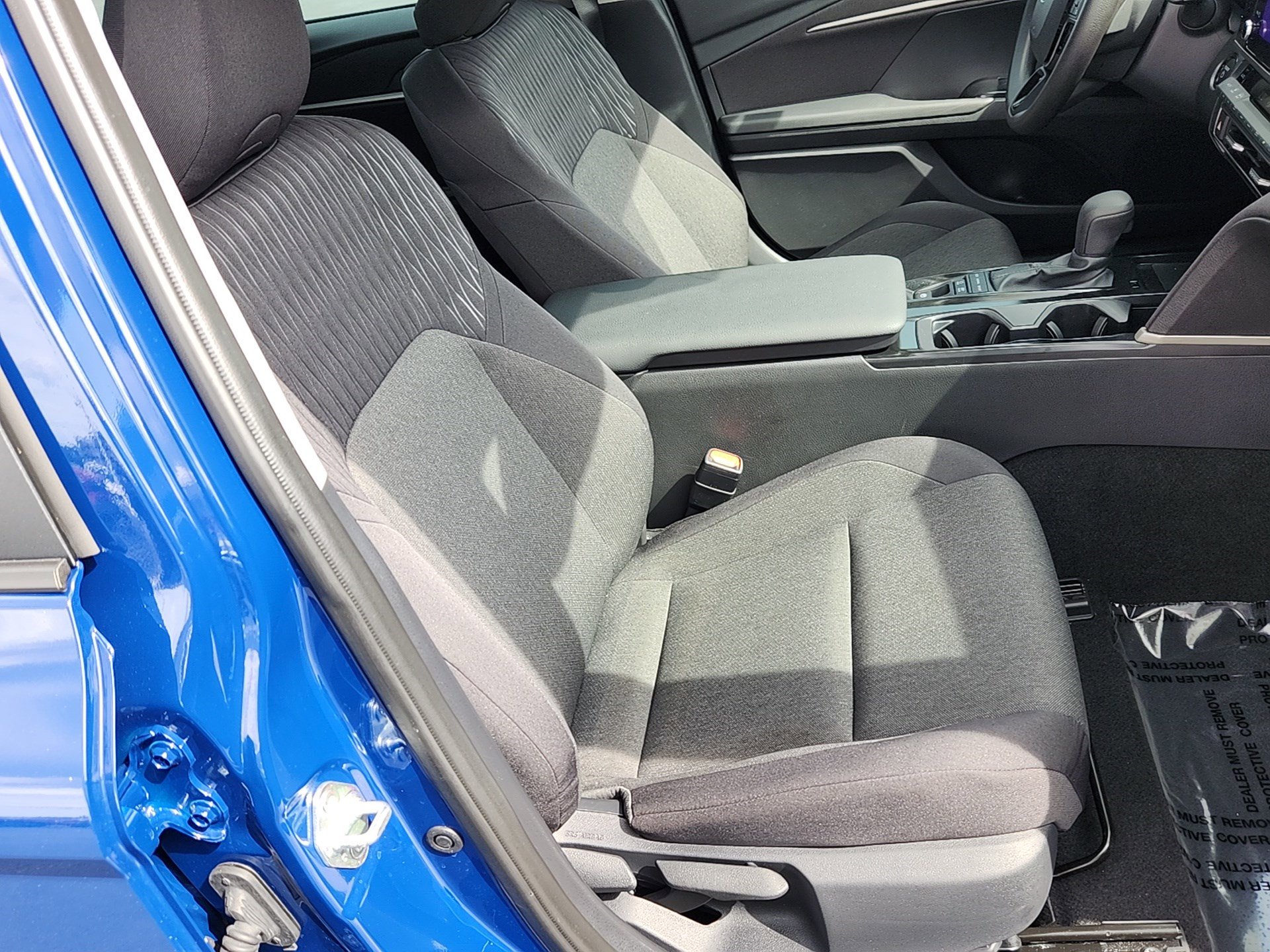 2025 Toyota Camry LE photo 30