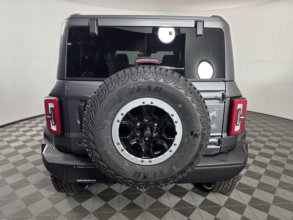 2025 Ford Bronco Badlands photo 4