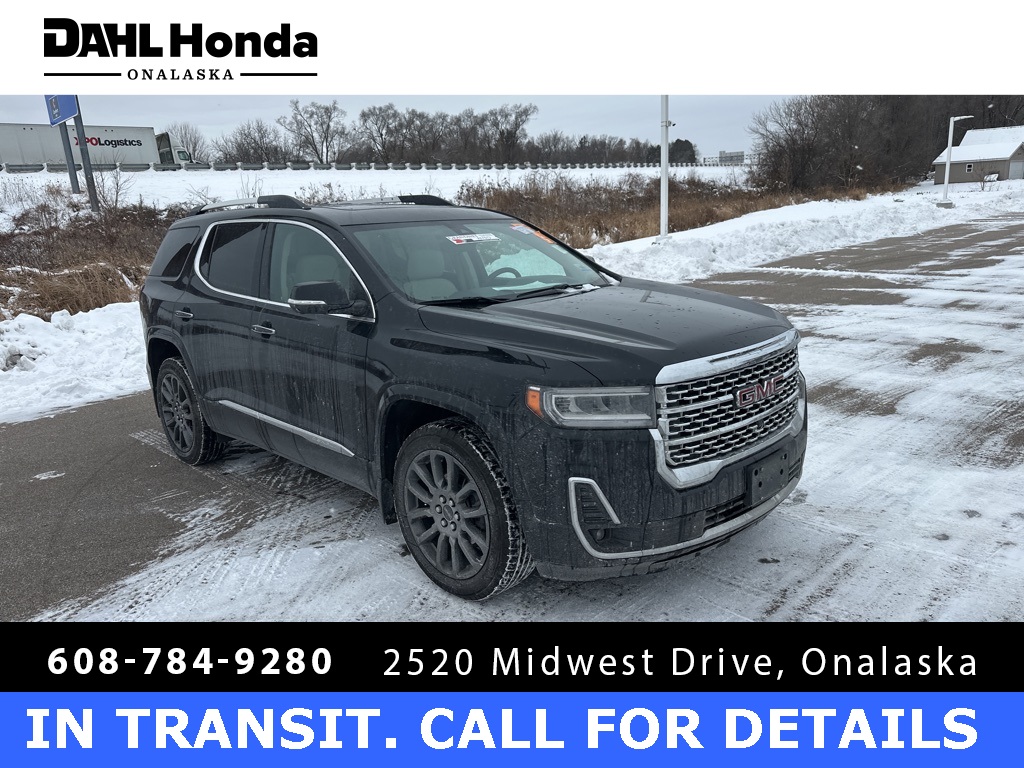 2023 GMC Acadia Denali's photo