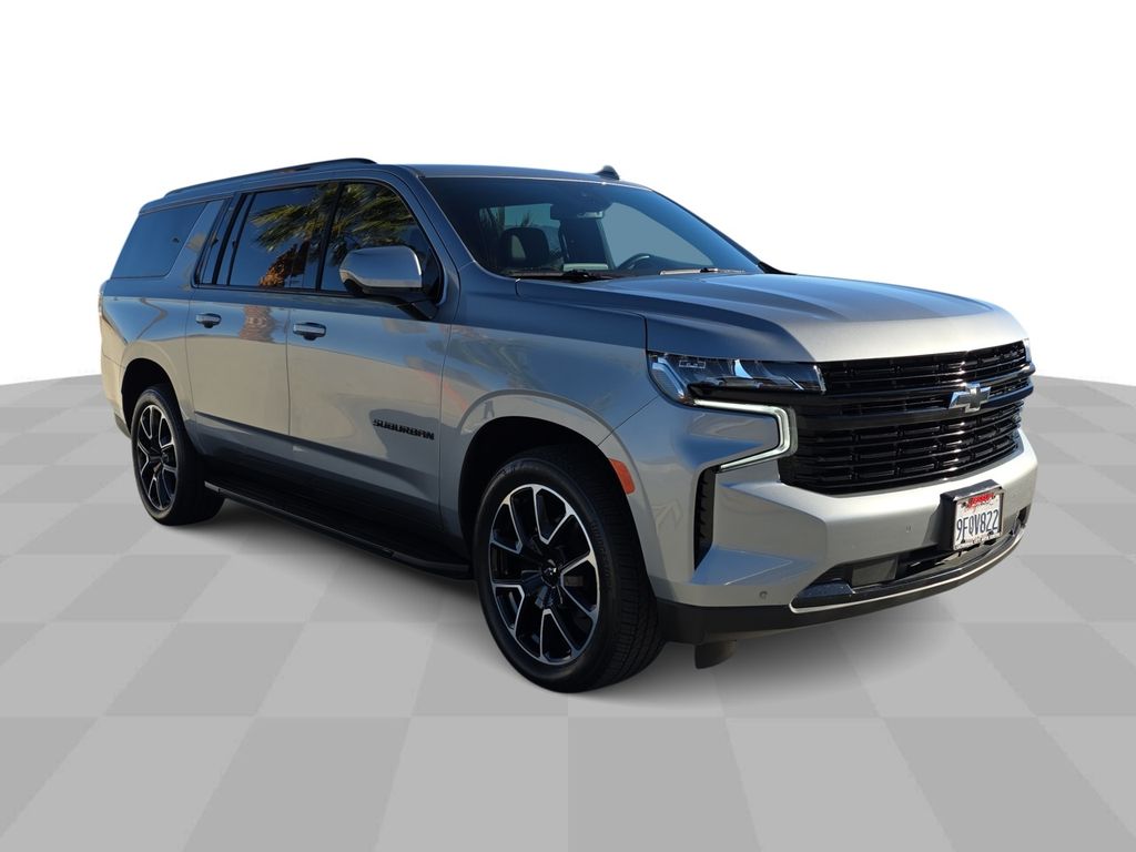 2023 Chevrolet Suburban 1500 RST photo 2
