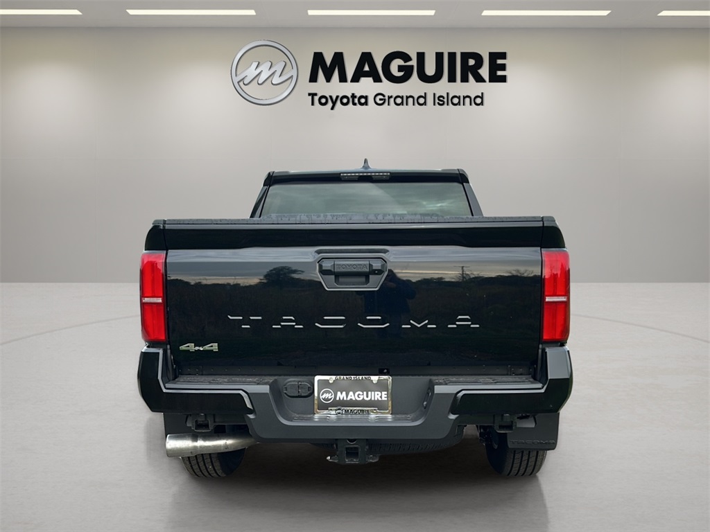 2025 Toyota Tacoma SR5 4x4 Double Cab photo 4