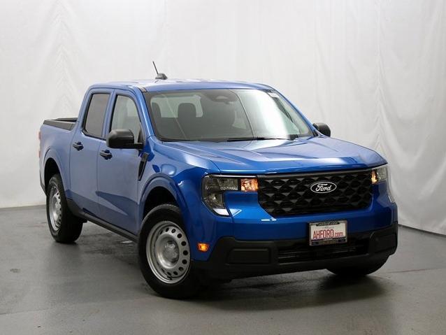 2025 Ford Maverick XL's photo