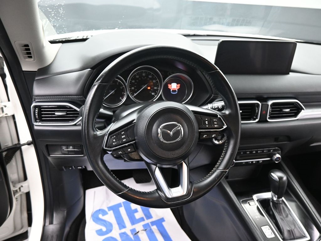 2021 Mazda CX-5 Touring photo 3