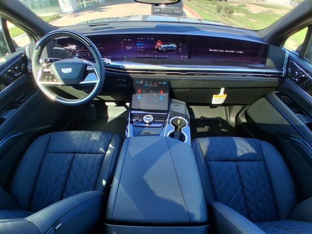 2026 Cadillac Escalade Sport photo 9