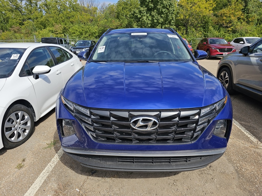 Used 2024 Hyundai Tucson SEL with VIN 5NMJBCDE2RH359515 for sale in Kansas City