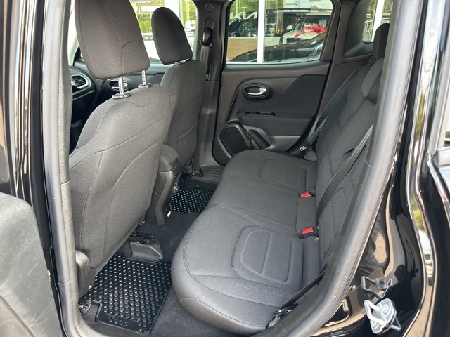 2021 Jeep Renegade Latitude photo 40