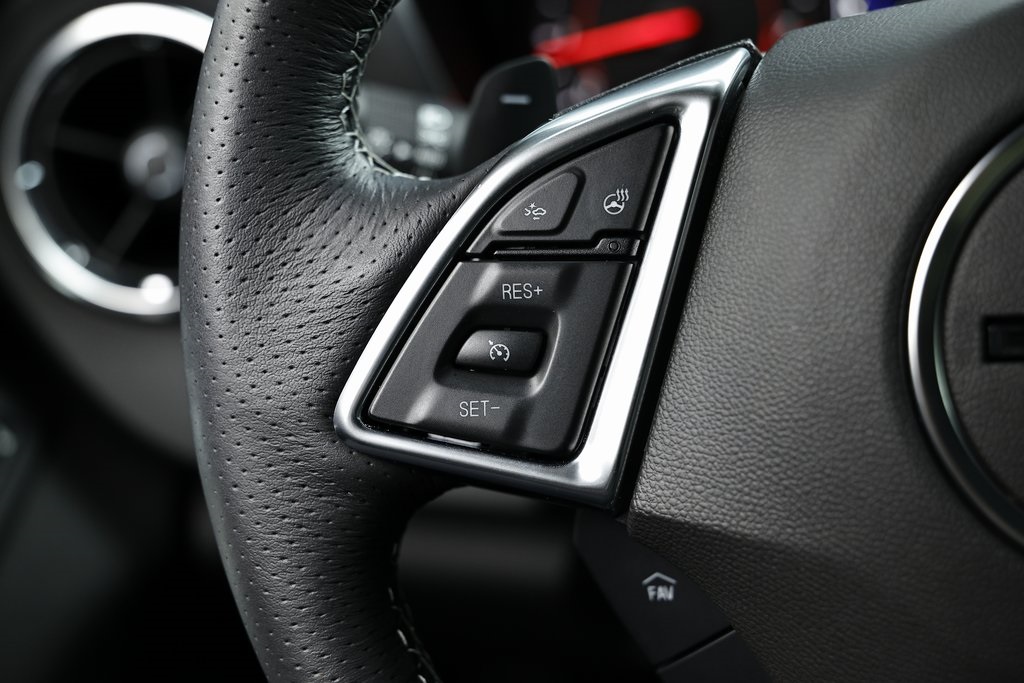 2024 Chevrolet Camaro 3LT photo 30