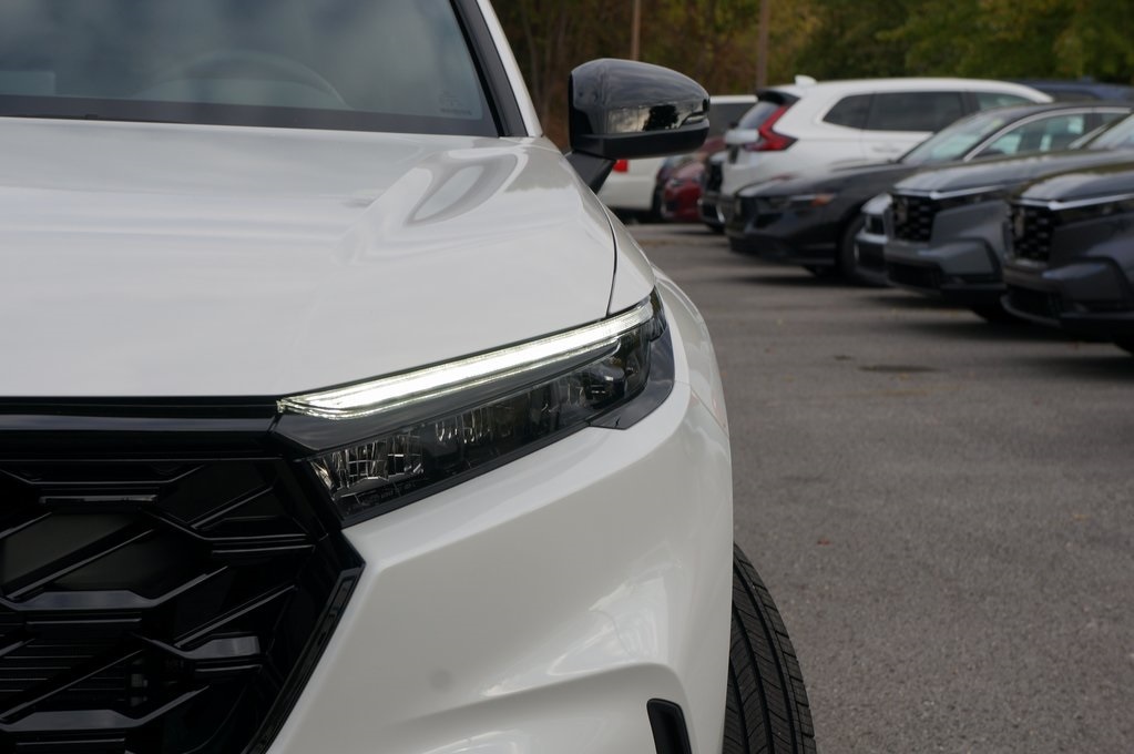 2026 Honda CR-V Hybrid Sport Touring photo 3