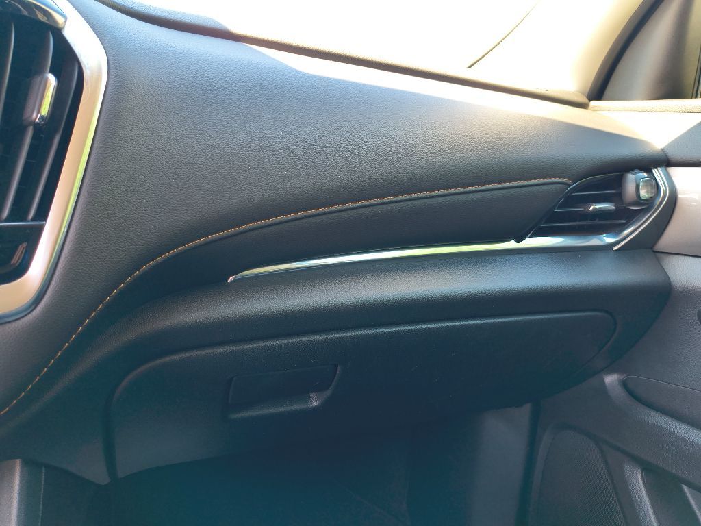 2021 Chevrolet Traverse LS photo 24