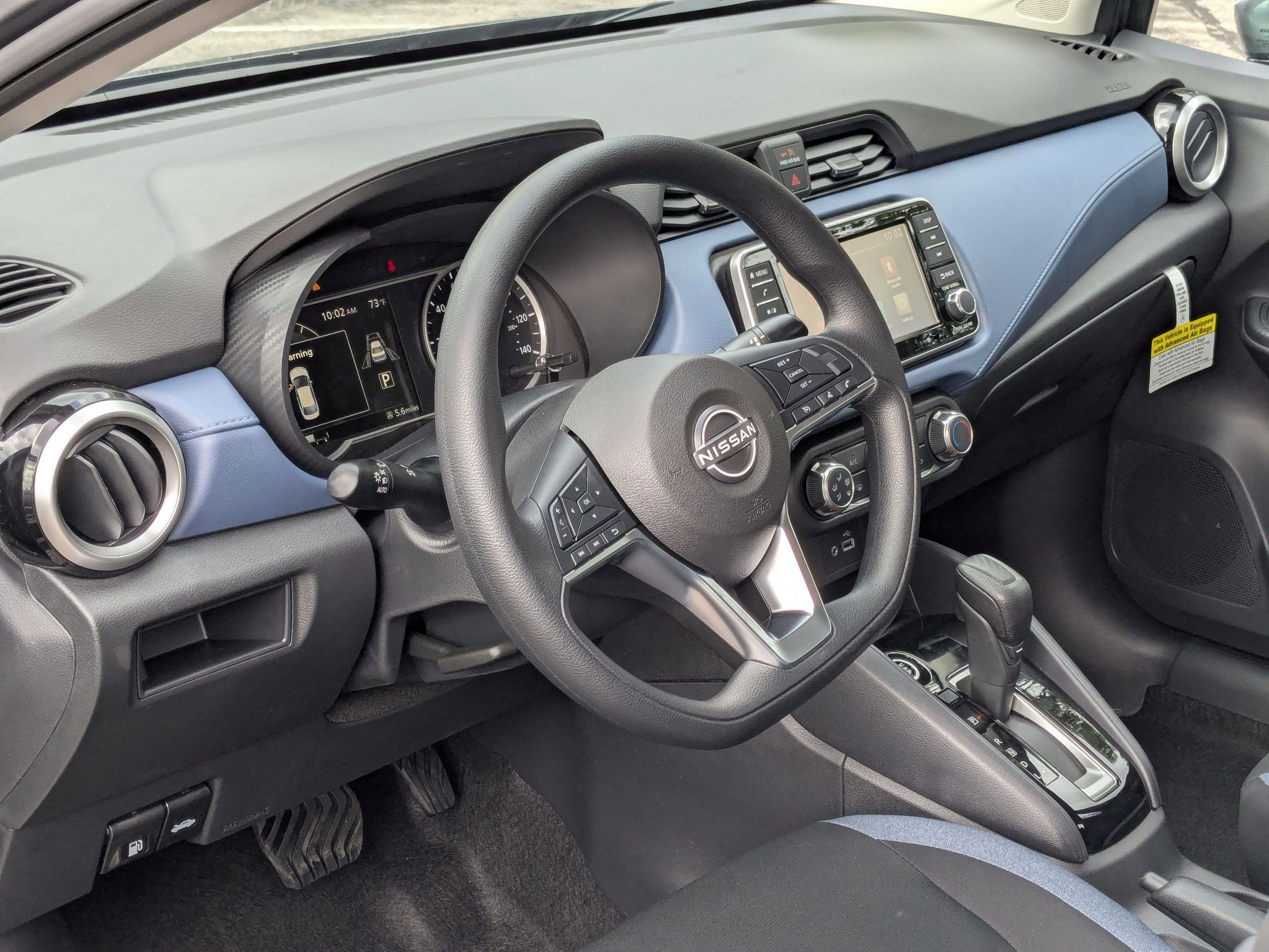2025 Nissan Versa SV photo 3