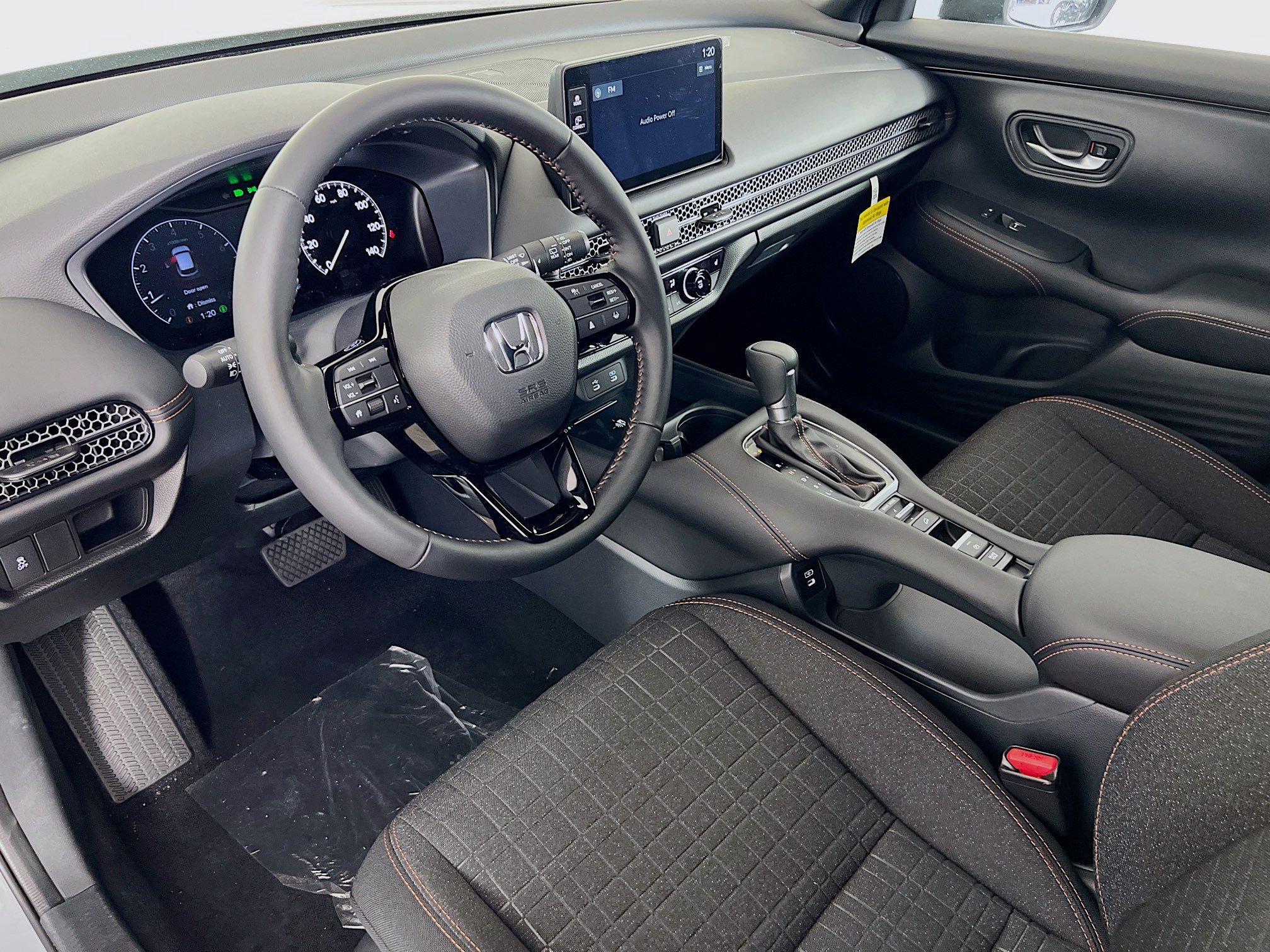 2026 Honda HR-V Sport photo 6