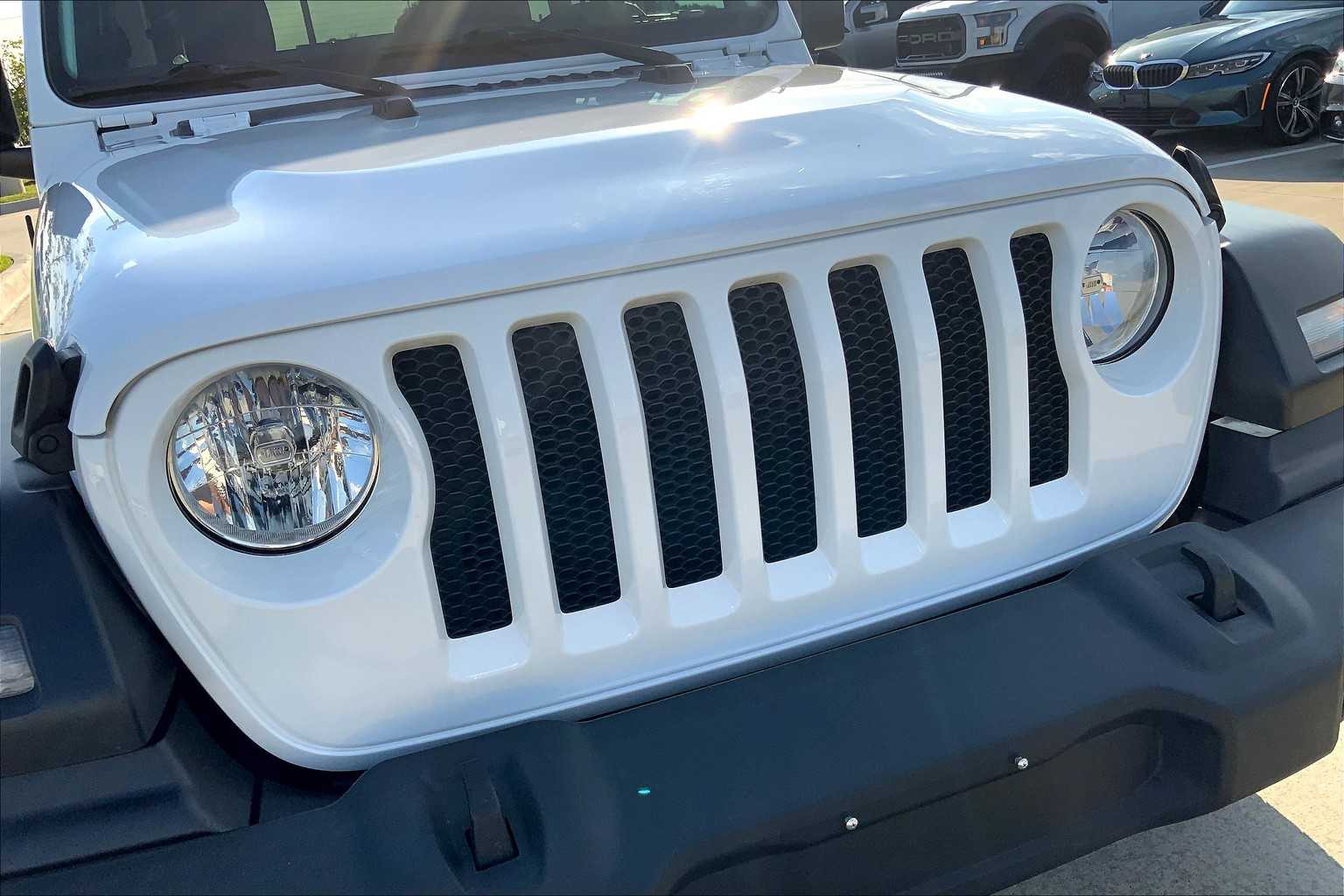 2023 Jeep Wrangler Sport S photo 26