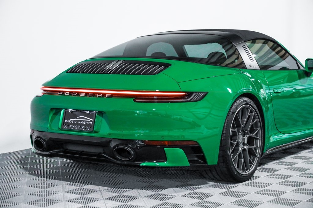 2021 Porsche 911 Targa 4 photo 6