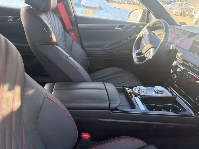 2025 Genesis G80 2.5T photo 12