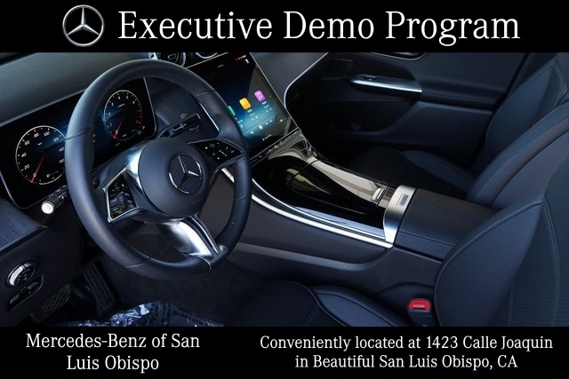 2025 Mercedes Benz GLC 300 photo 2