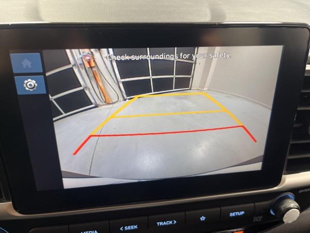 2026 Hyundai Venue SE photo 13
