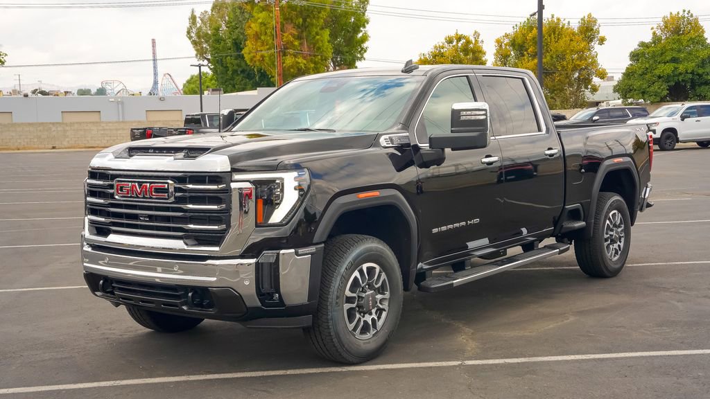 2026 Gmc Sierra 3500 HD SLT photo 3
