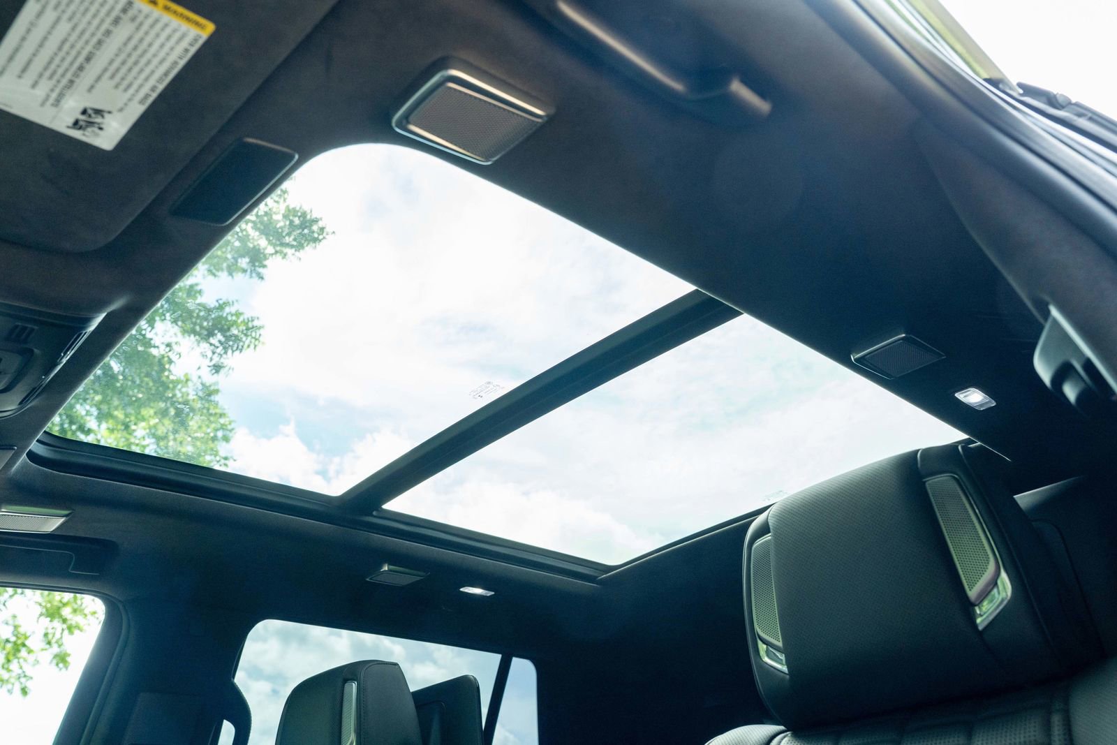 2023 Cadillac Escalade V-Series photo 29