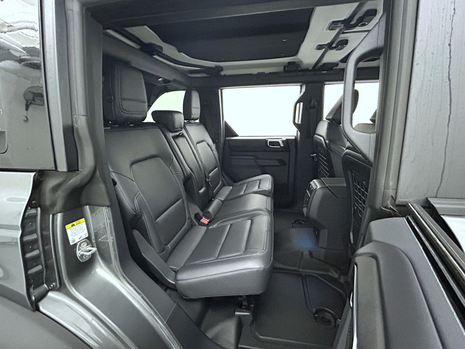 2025 Ford Bronco Badlands photo 17
