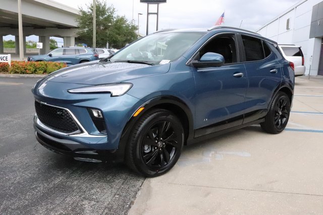 2026 Buick Encore GX Sport Touring photo 3