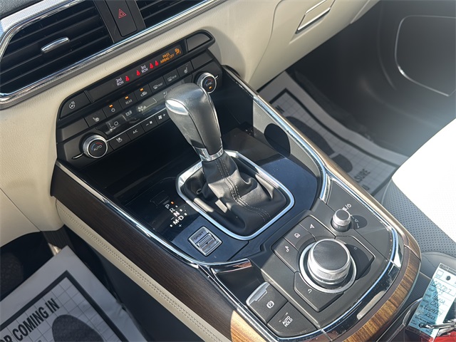 2023 Mazda CX-9 Signature photo 15