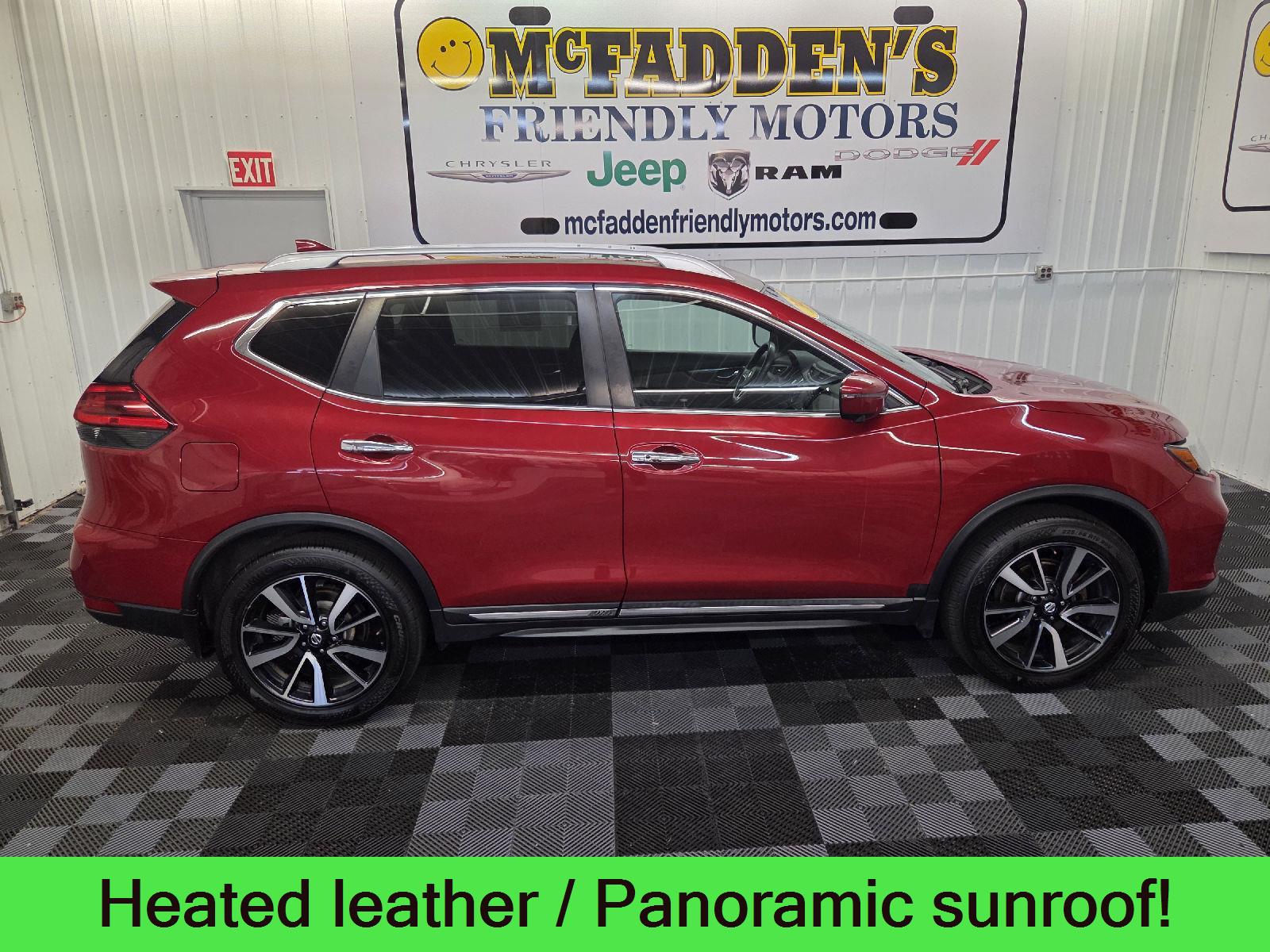 2017 Nissan Rogue SL's photo