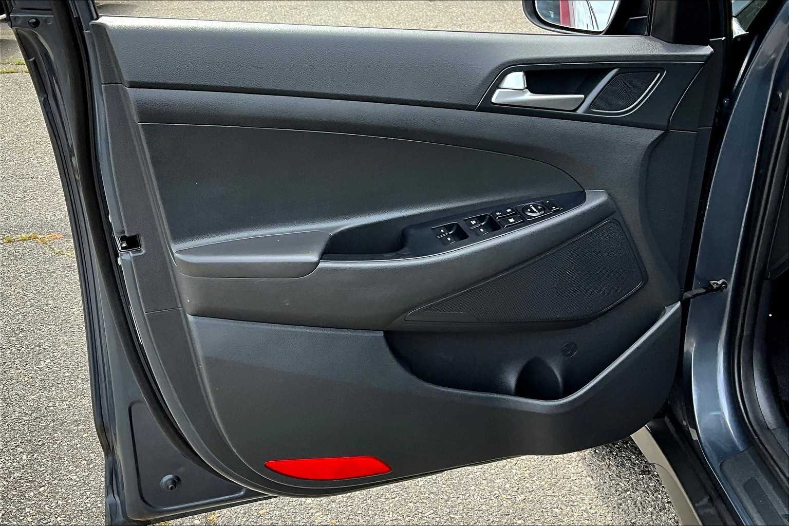 2020 Hyundai Tucson Value photo 18