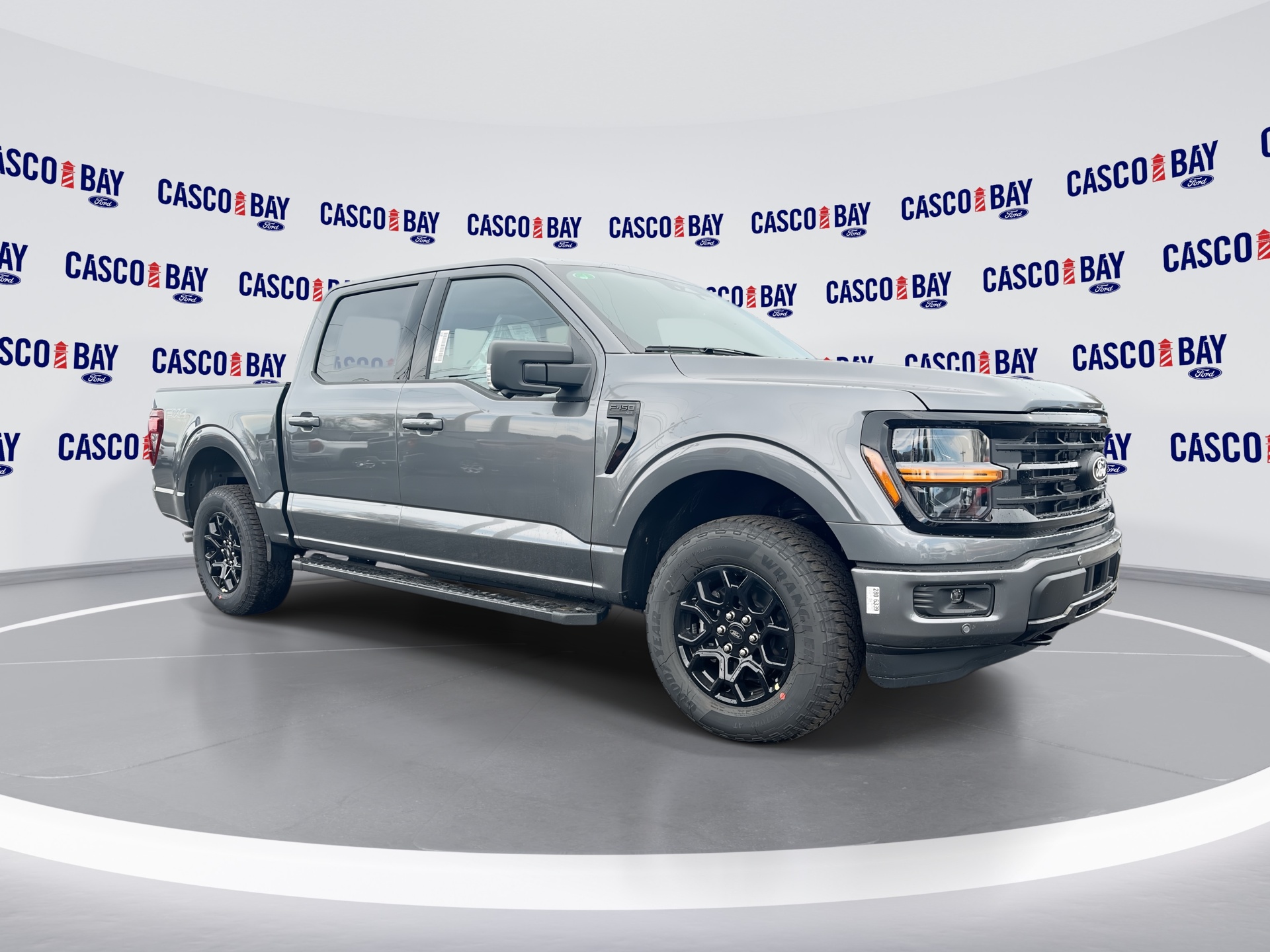 2025 Ford F-150 XLT's photo