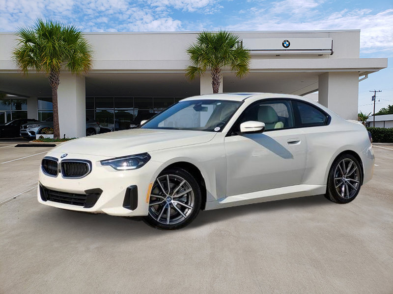 2025 BMW 2 Series 230i's photo