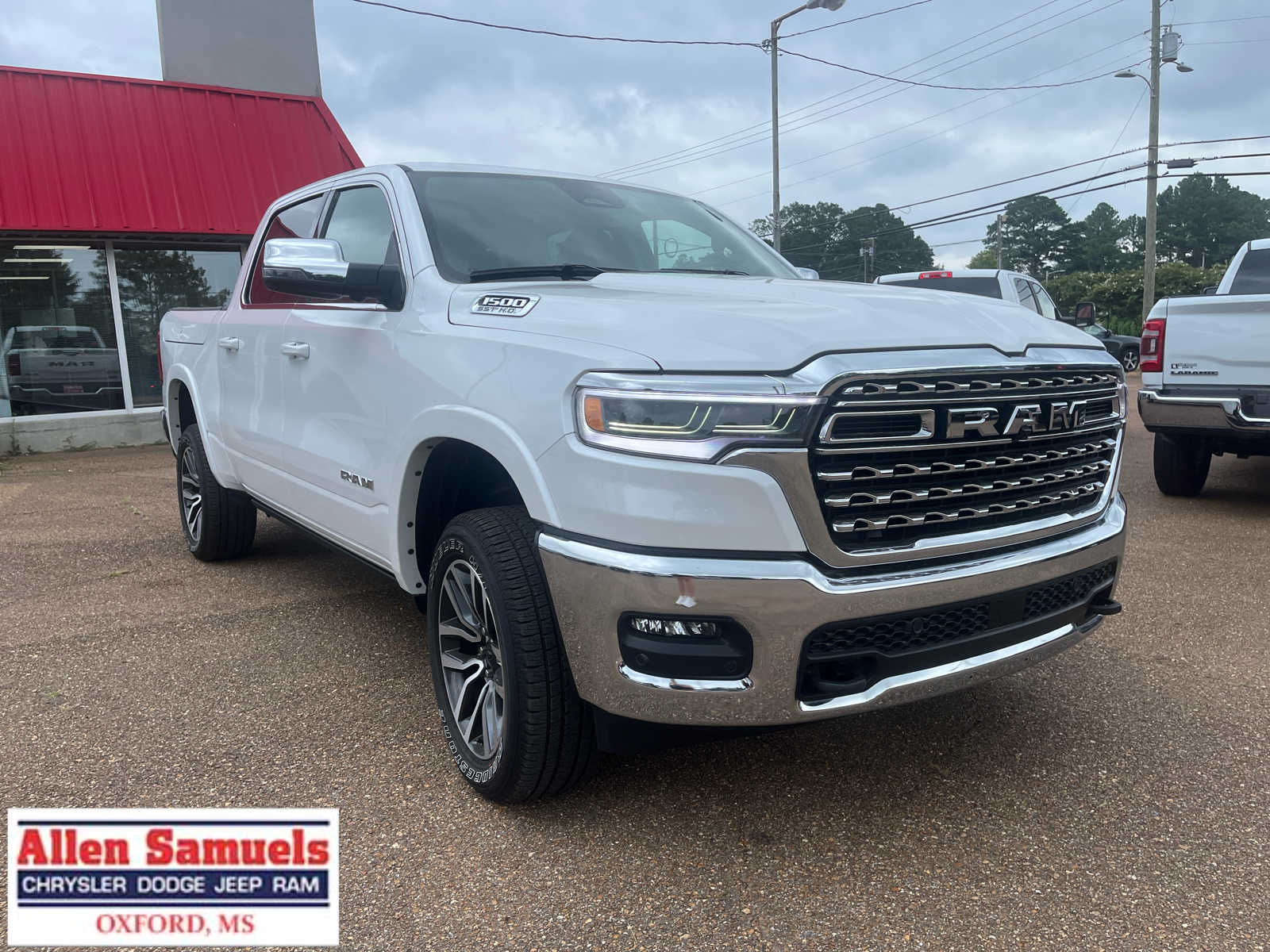 2026 RAM Ram 1500 Pickup Laramie's photo