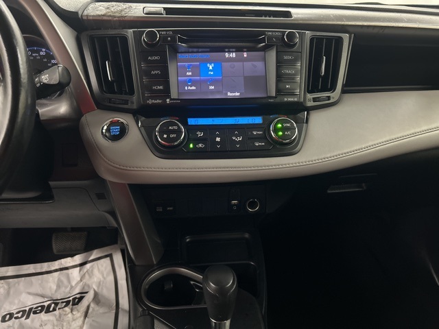 2018 Toyota RAV4 XLE photo 18