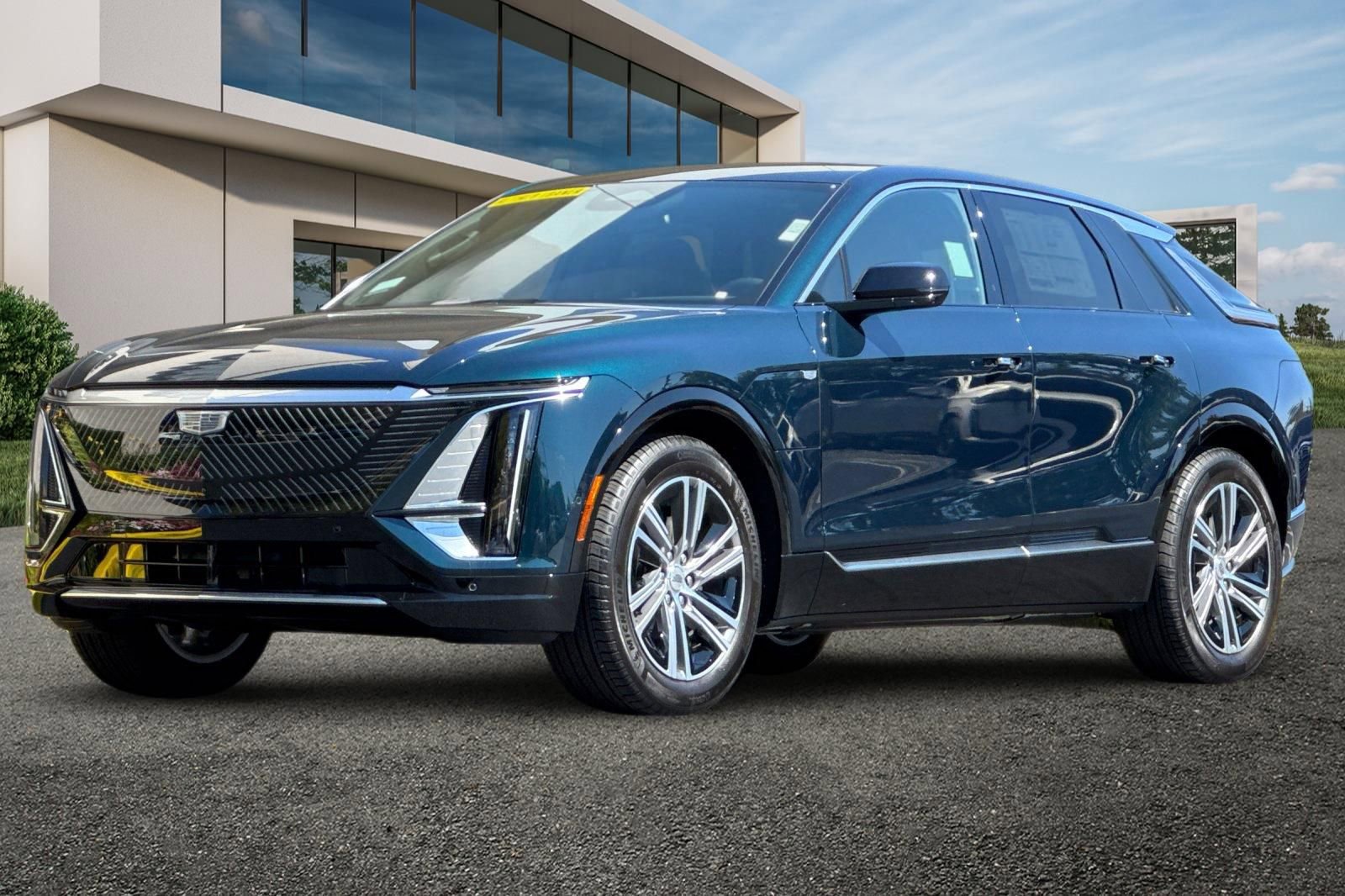 2025 Cadillac Lyriq Luxury photo 7